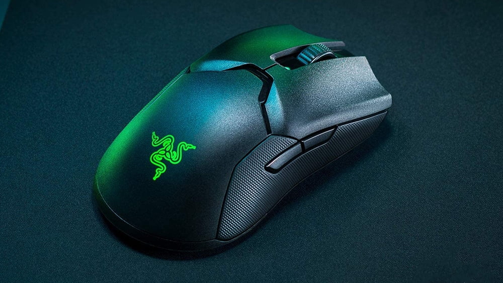 Razer Viper Ultimate Lightest Wireless Gaming Mouse: Fastest Gaming Switches - 20K DPI Optical Sensor - Chroma Lighting - 8 Programmable Buttons - 70 Hr Battery - Classic Black