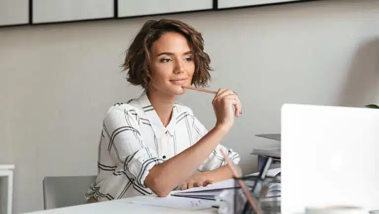 How to become an art director