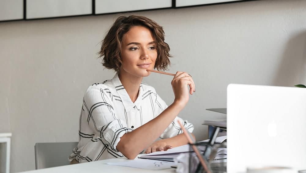 How To Become An Art Director In 10 Steps Guide LayoutMag